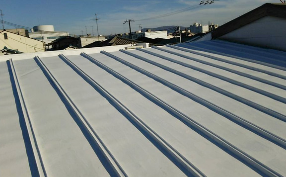 屋根遮熱塗装工事の事例